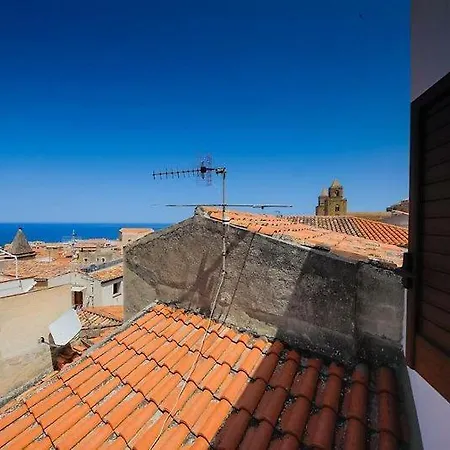 Tower Sea View דירה צ'פאלו